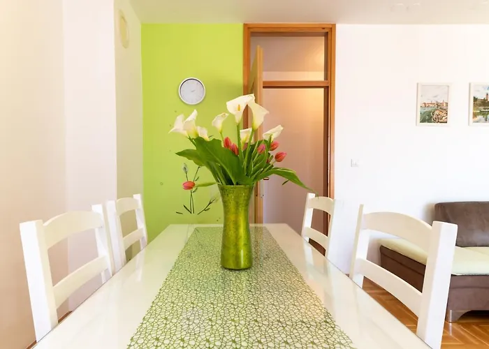 Mali Appartement Trogir